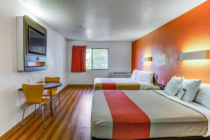 Room 25 of 30