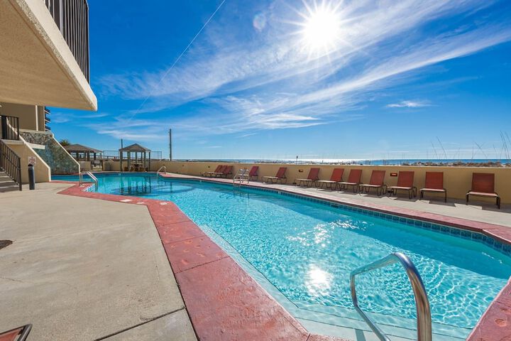 Pool 8 of 141