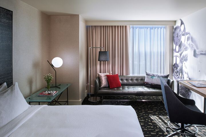 Room 34 of 101