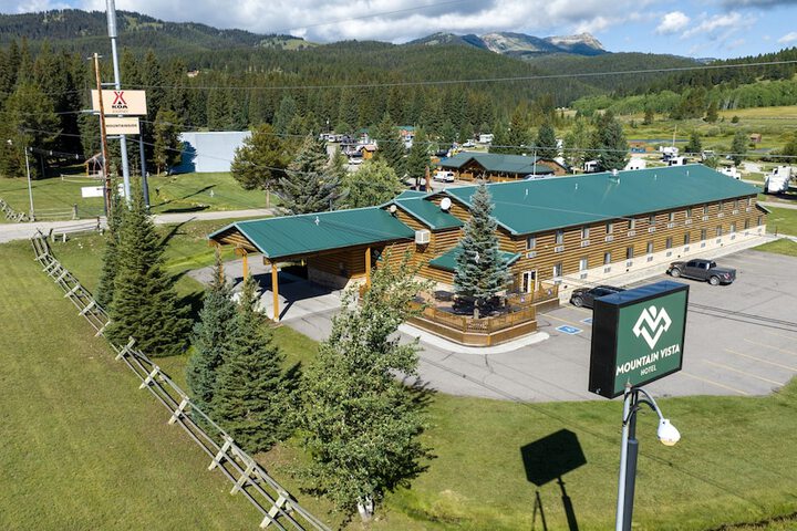 Hotel 7 of 44