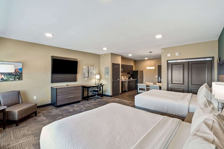 Room 36 of 52