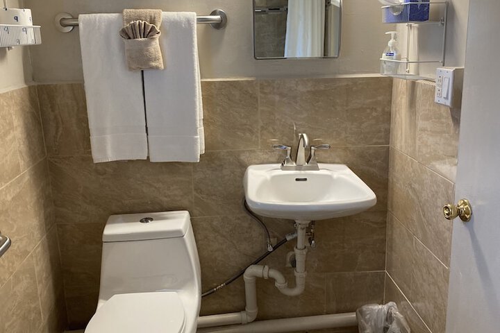 Room 20 of 35