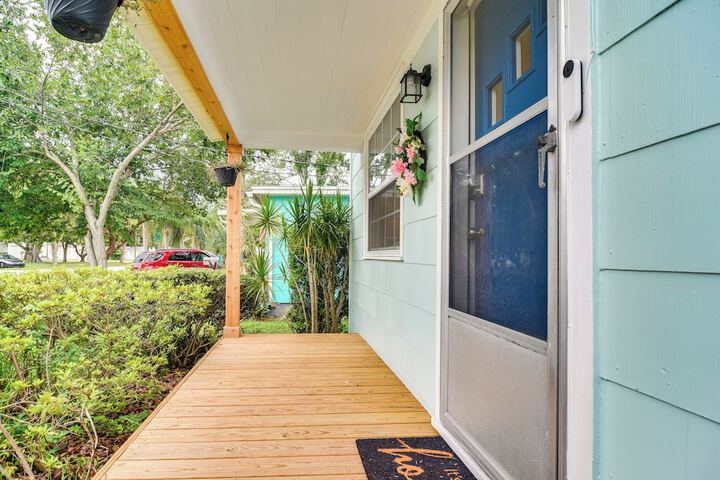 Pinellas Park Home: Swim Golf, Grill & More!
