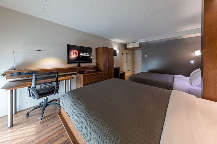 Room 100 of 137
