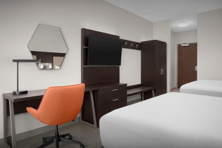 Holiday Inn Express & Suites Birmingham North - Fultondale by IHG