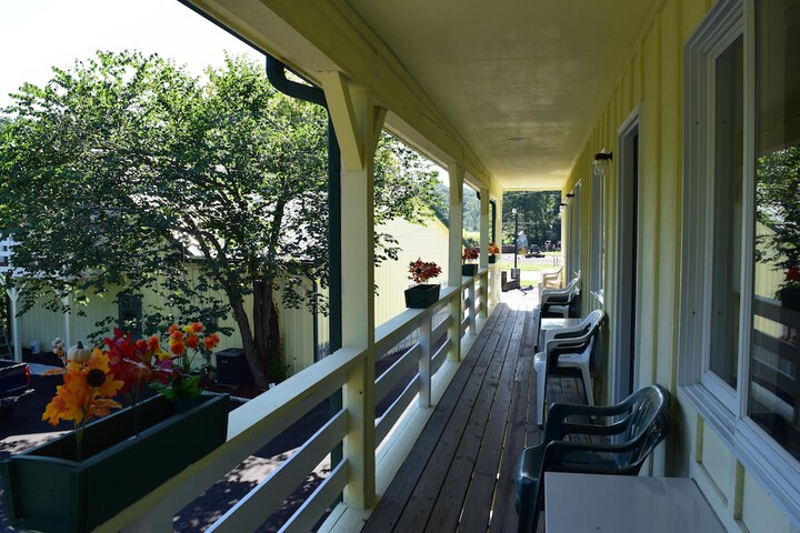 Terrace/Patio 29 of 30