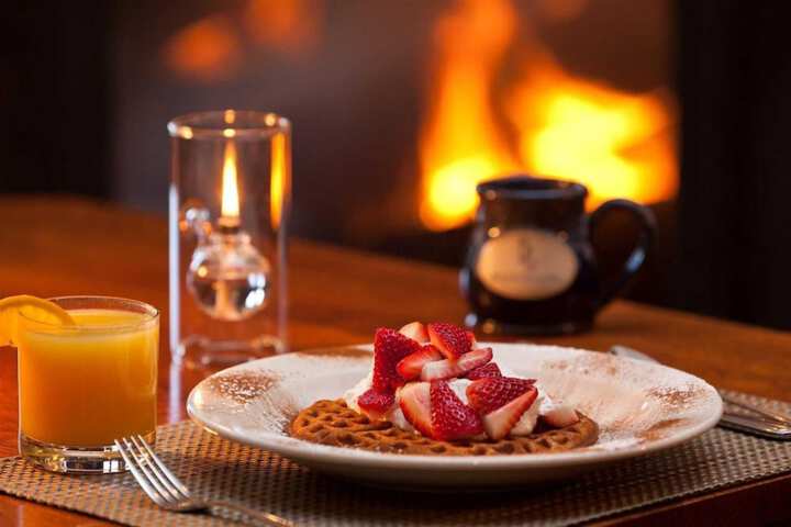 Breakfast/Coffee Service 53 of 75