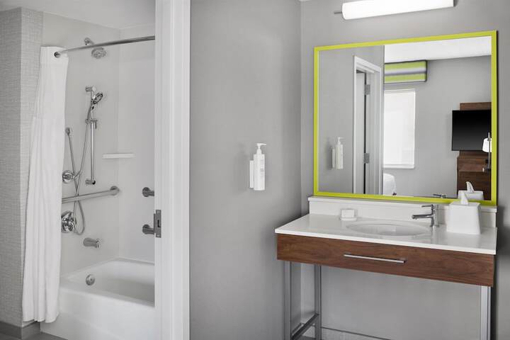 Hampton Inn & Suites Parsippany / North