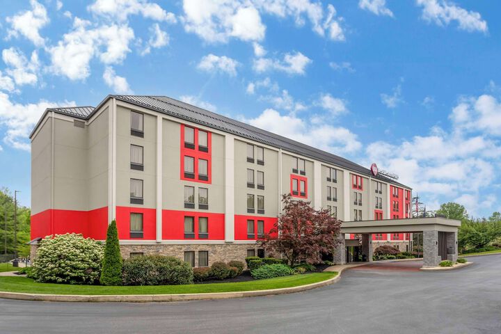 Best Western Plus Heritage Rail-South York / I-83