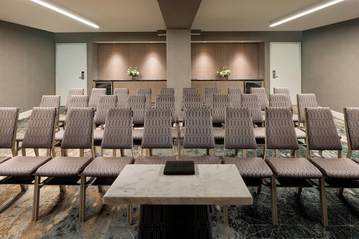 Sheraton Fort Worth Downtown Hotel