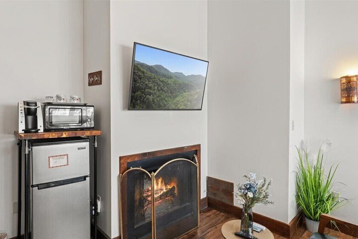 Laurel Valley Mountain Retreat
