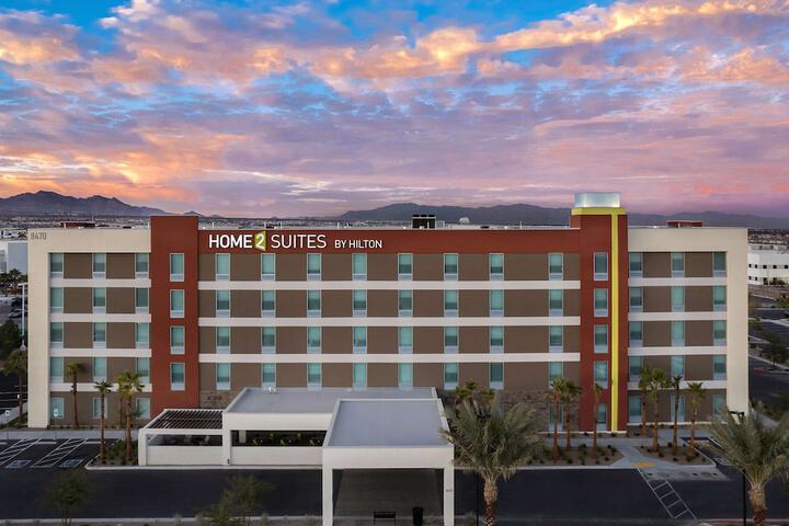 Hotel 4 of 55