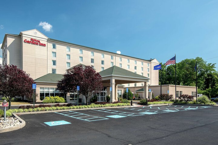 Hotel 2 of 47