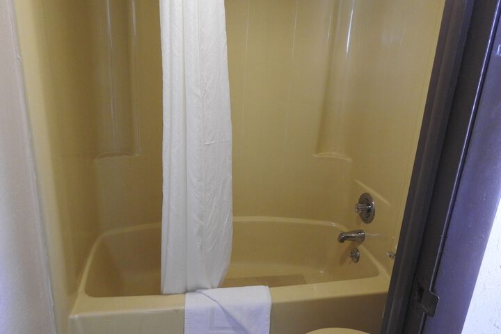 Relax Inn