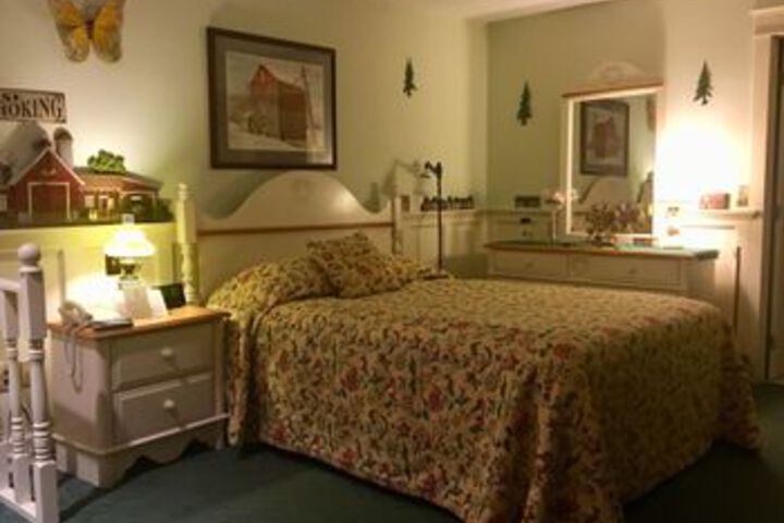 Red Barn Village Bed and Breakfast