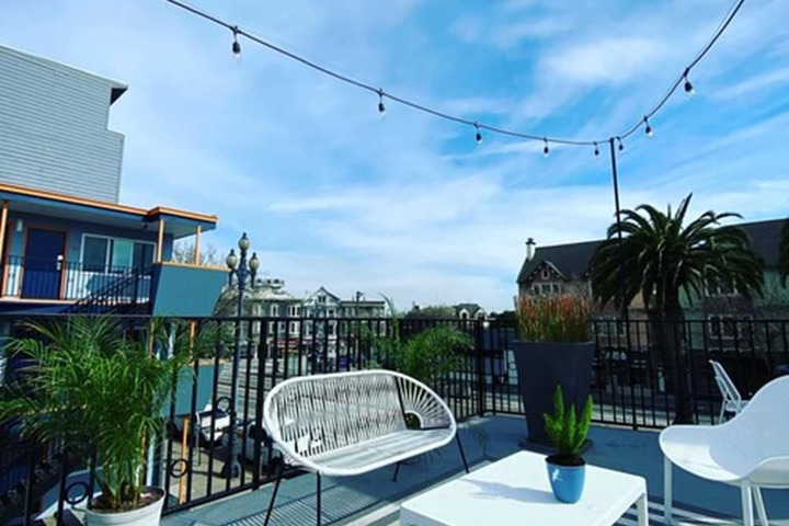 Sundeck 36 of 37