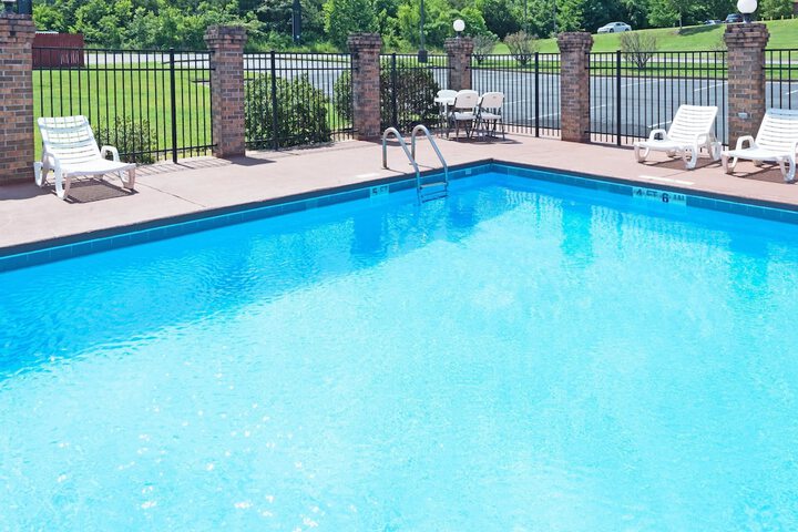 Pool 2 of 14