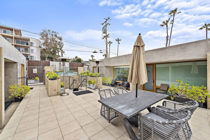 14 West Hotel