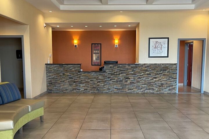 Hotel Interior 12 of 72