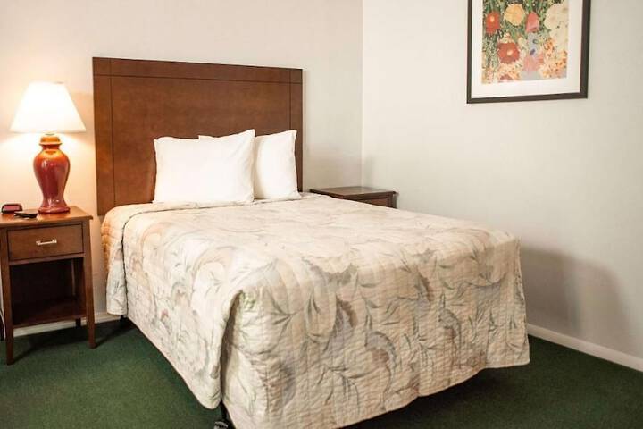Wayfarer Inn Woodward