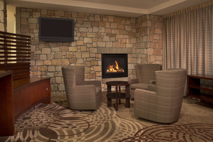 Sheraton Louisville Riverside by Marriott