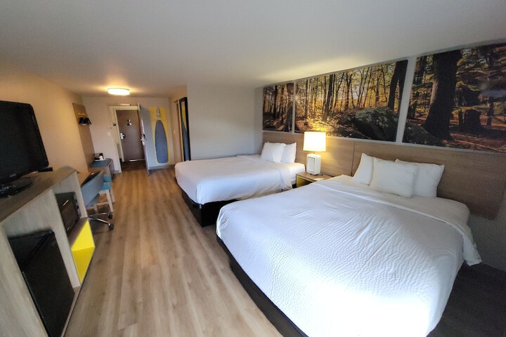 Room 28 of 56