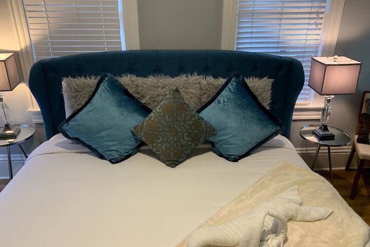 Room 21 of 100