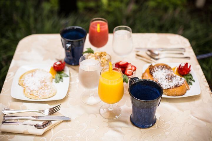 Breakfast/Coffee Service 73 of 80