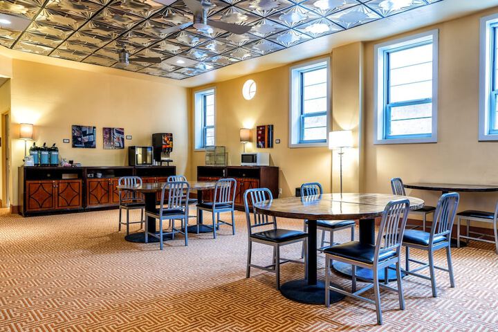 Murray Hotel