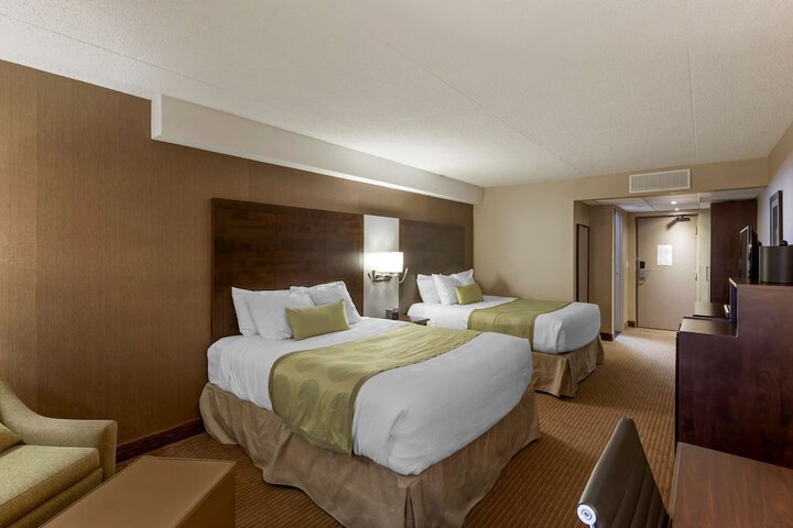 Room 27 of 44