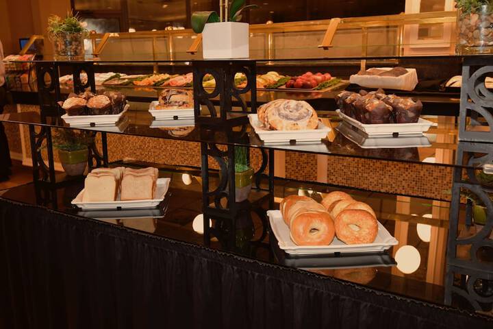 Breakfast/Coffee Service 60 of 69