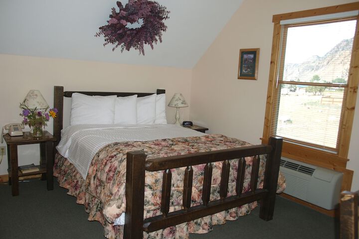 Room 40 of 51