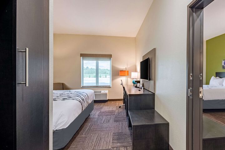 Room 21 of 41
