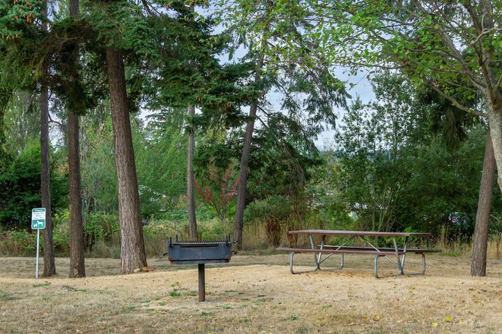 Property Grounds 50 of 50