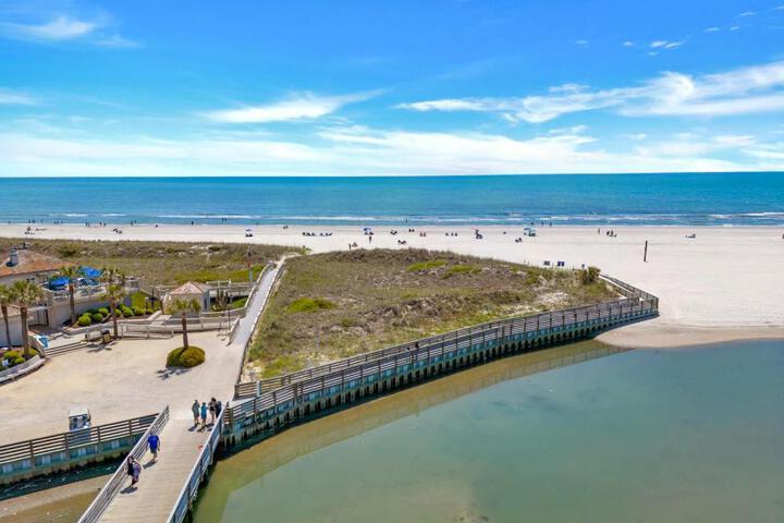 Oceanfront Condo Huge Pools Top Rated Ocean Creek Resort