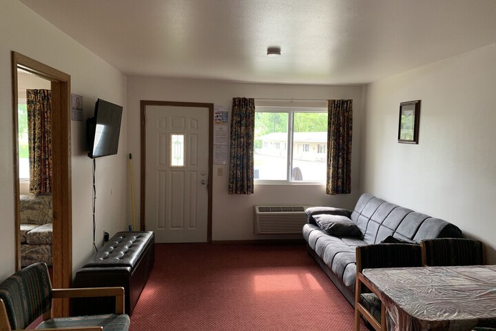 Room 56 of 71