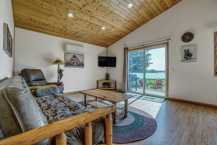Lenas Northern Pines Resort