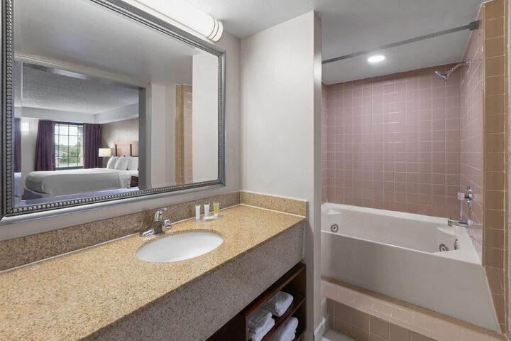 Days Inn by Wyndham Dumfries Quantico