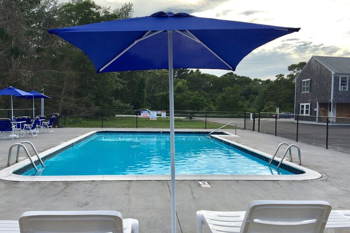 Pool 7 of 34