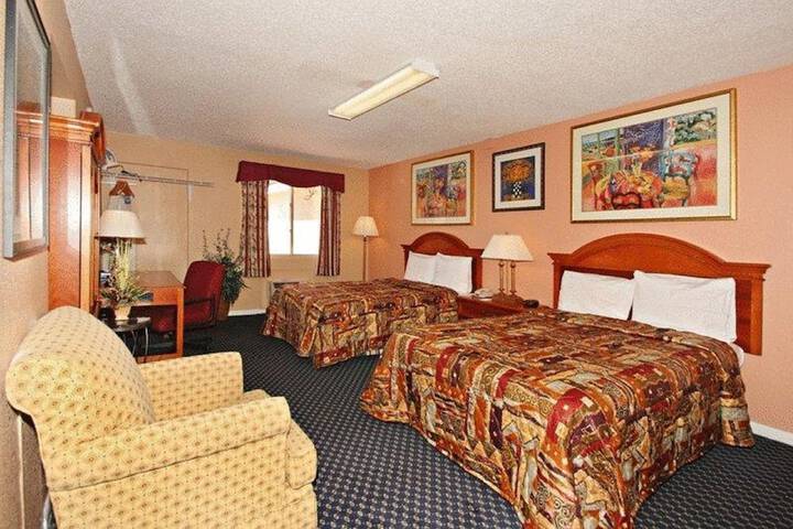 Room 28 of 37