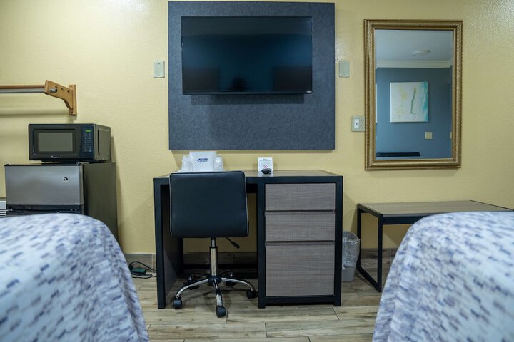 Room 19 of 31