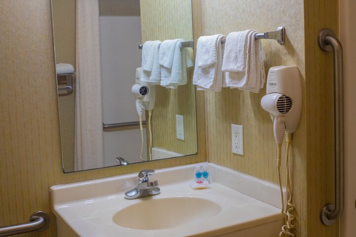 Room 44 of 63
