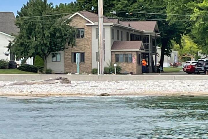 Lake Point Motel