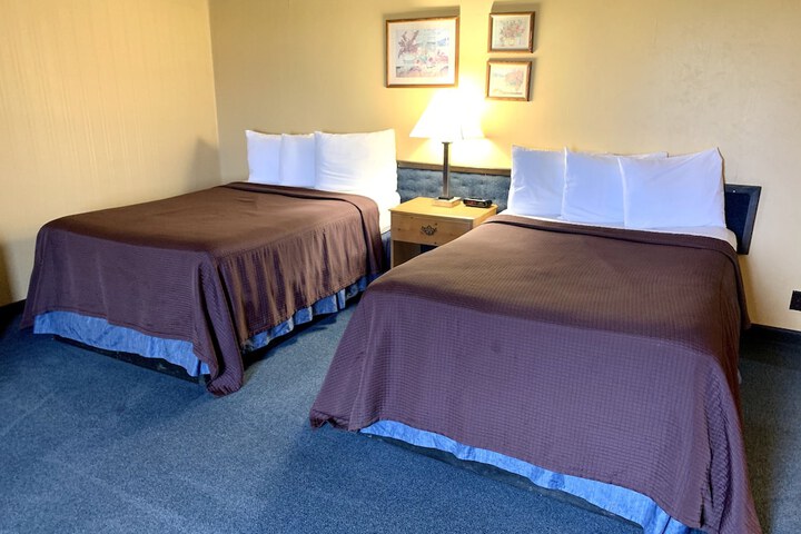 Room 136 of 334
