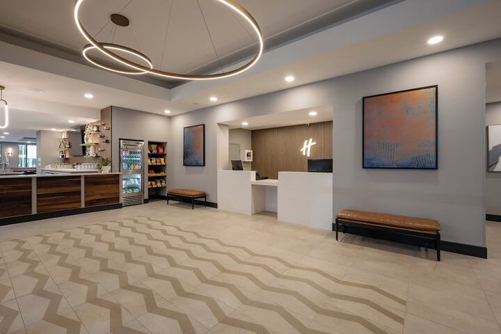 Holiday Inn & Suites Winnipeg Downtown by IHG