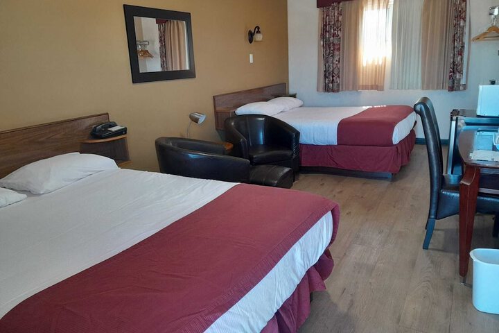 Room 42 of 44