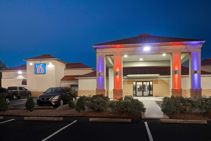 Motel 6 Shepherdsville KY – Louisville South