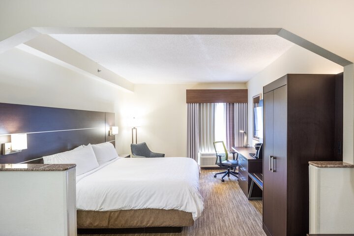 Room 31 of 45