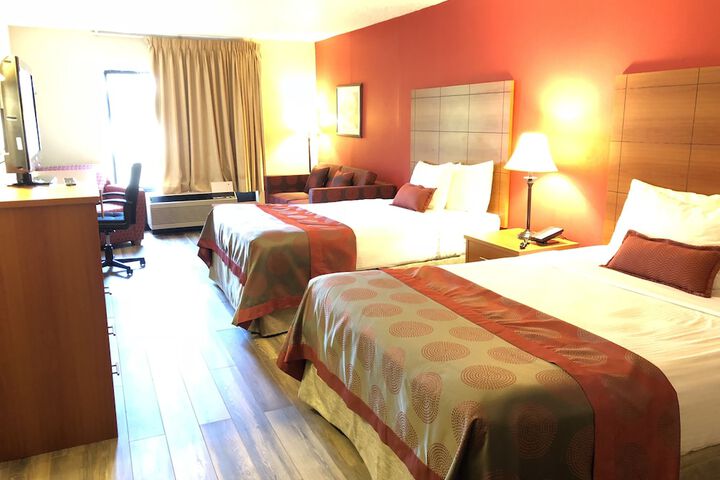 Room 12 of 26