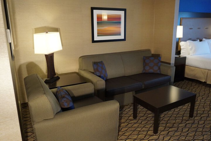 Room 25 of 50